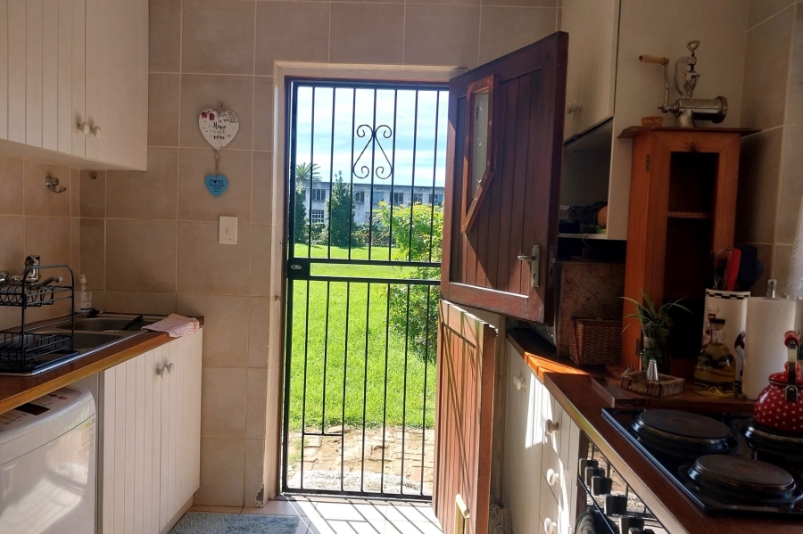 4 Bedroom Property for Sale in Heidelberg Western Cape